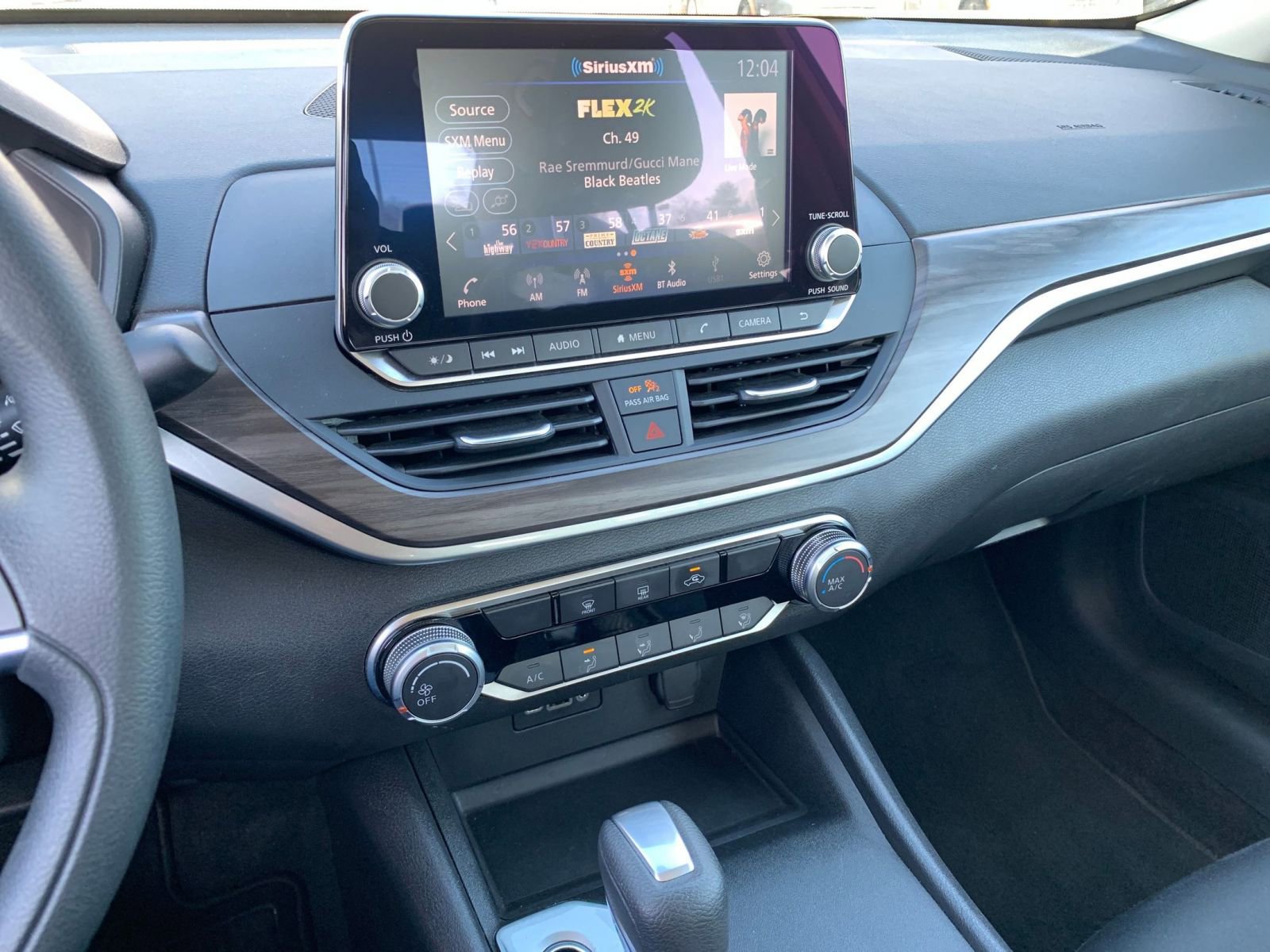 Thumbnail: 2025 Nissan Altima - 17