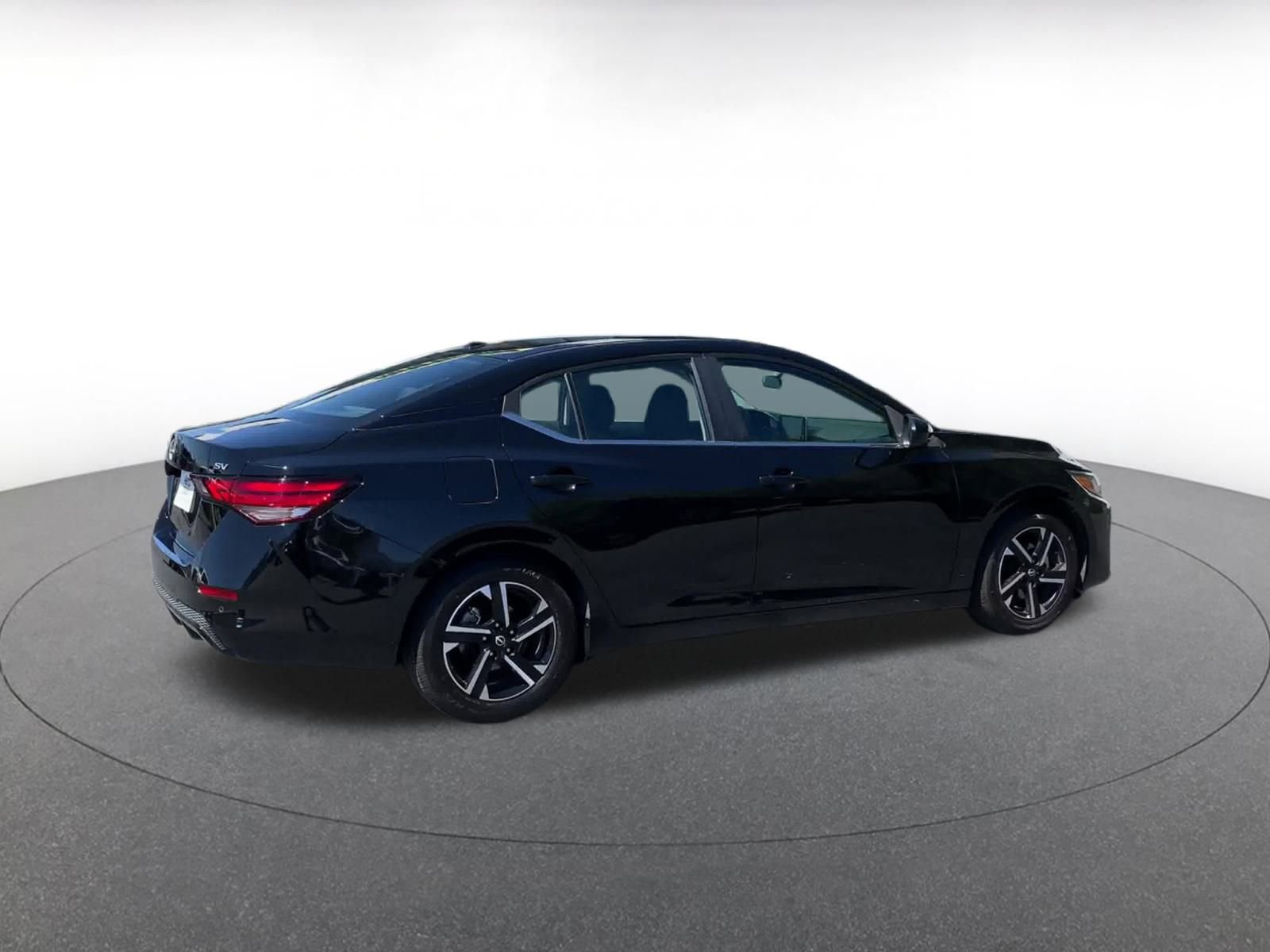 Thumbnail: 2024 Nissan Sentra - 15