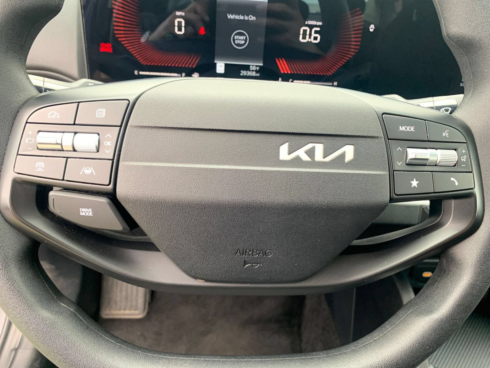 Thumbnail: 2025 Kia K4 - 28