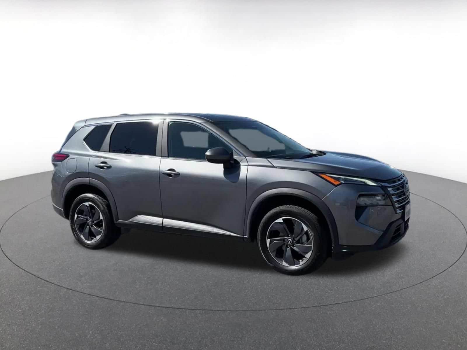 Thumbnail: 2025 Nissan Rogue - 2