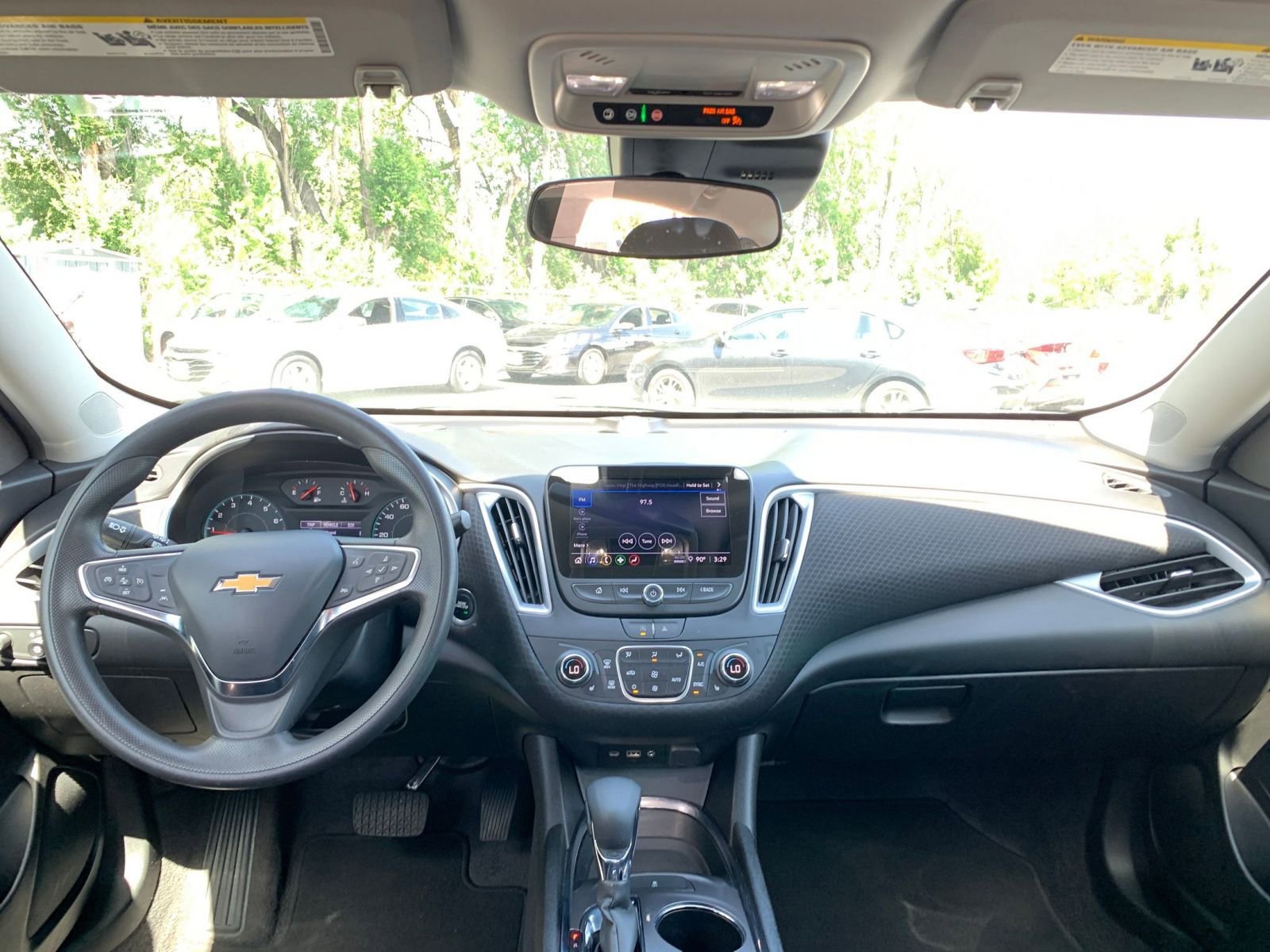 Thumbnail: 2023 Chevrolet Malibu - 33