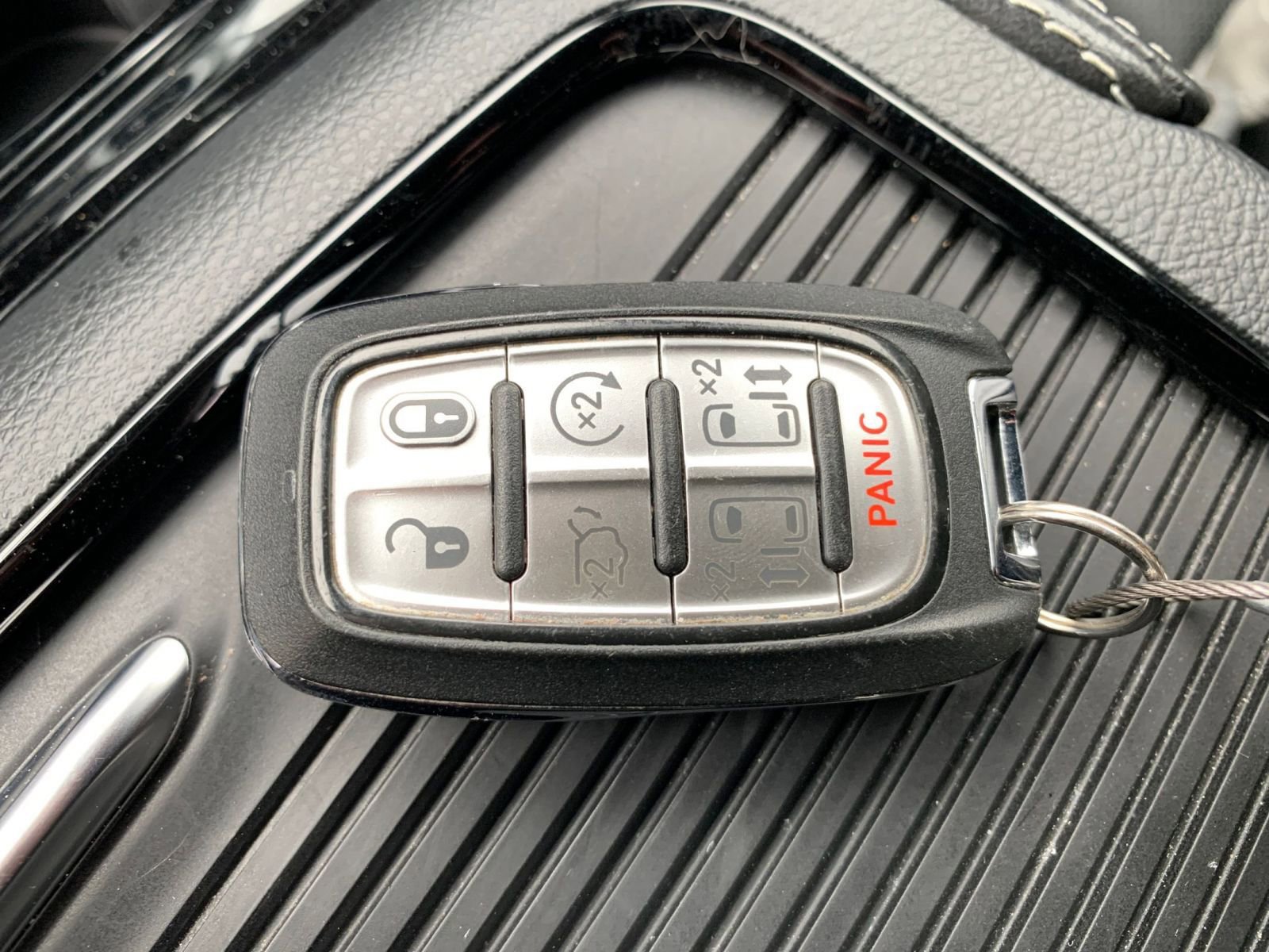 Thumbnail: 2025 Chrysler Pacifica - 24