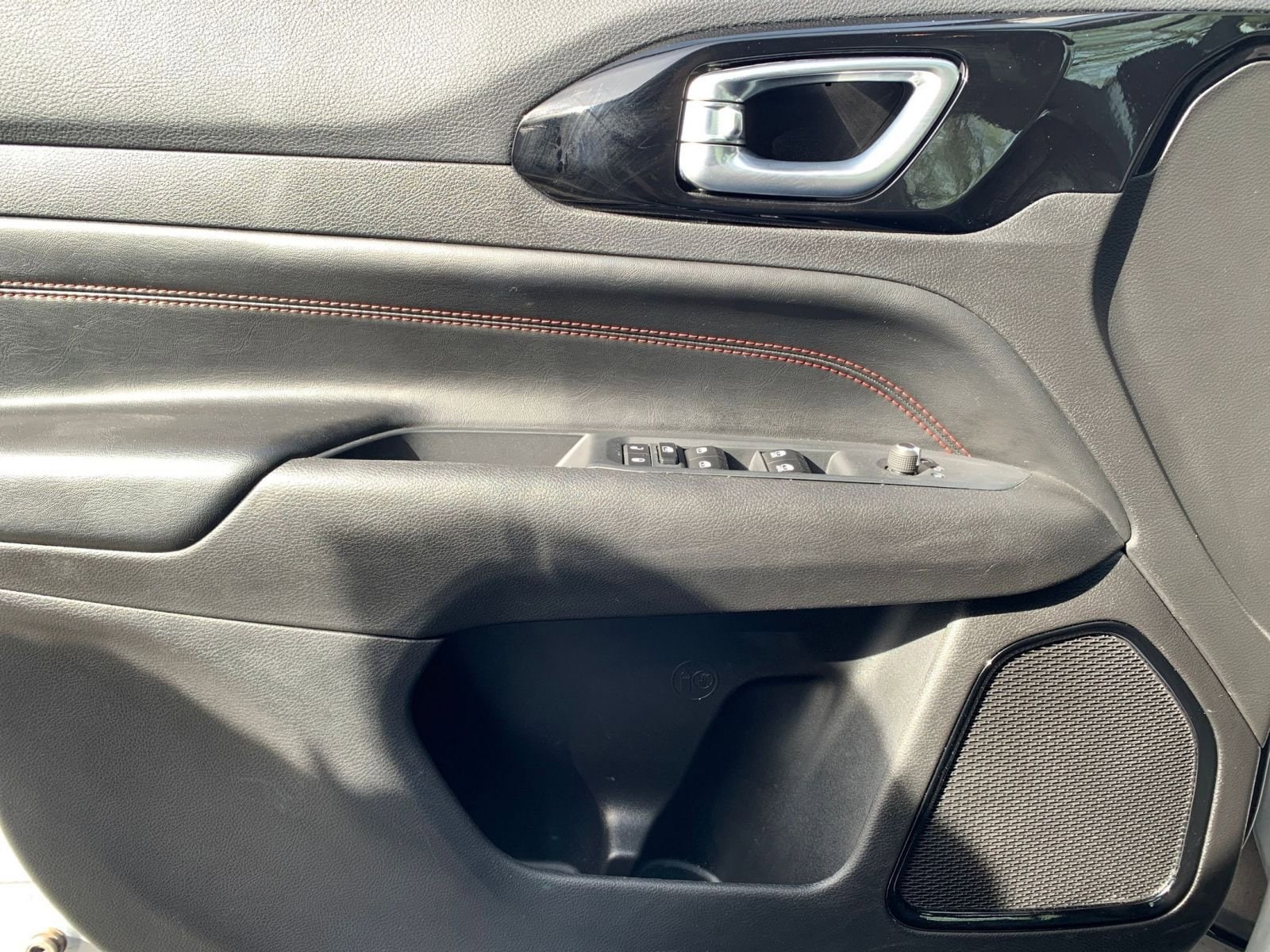 Thumbnail: 2025 Jeep Compass - 18