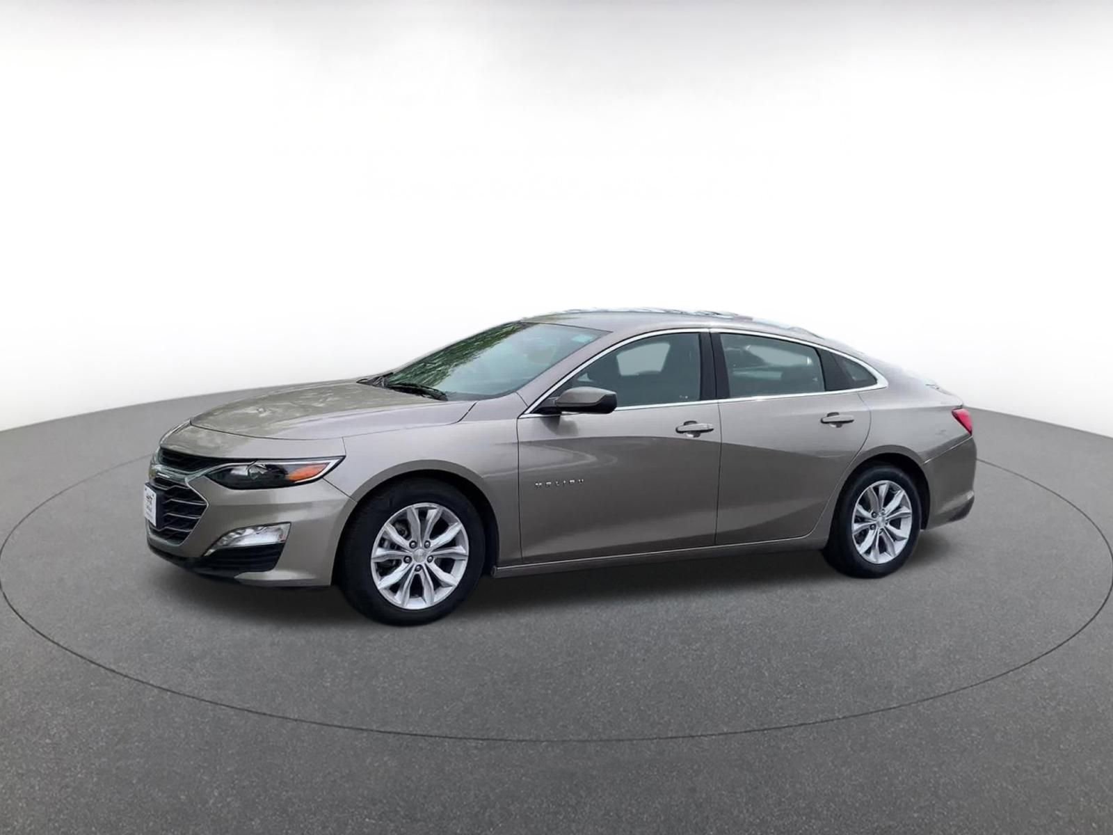 Thumbnail: 2023 Chevrolet Malibu - 7