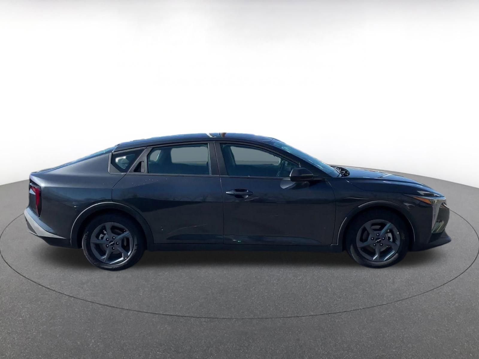 Thumbnail: 2025 Kia K4 - 16