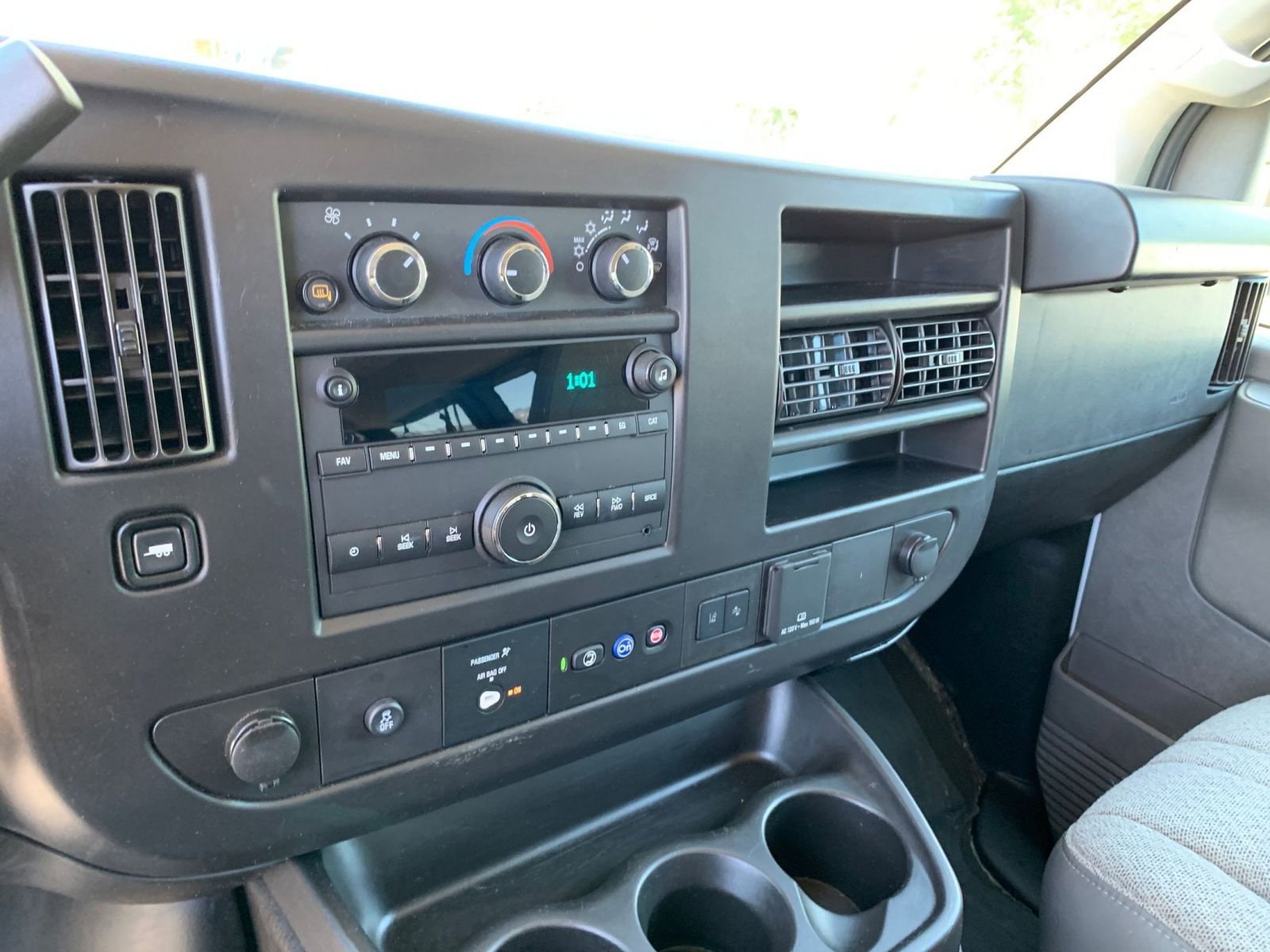 Thumbnail: 2024 Chevrolet Express - 18