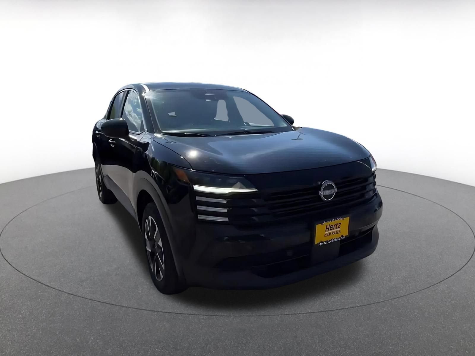 Thumbnail: 2025 Nissan Kicks - 3