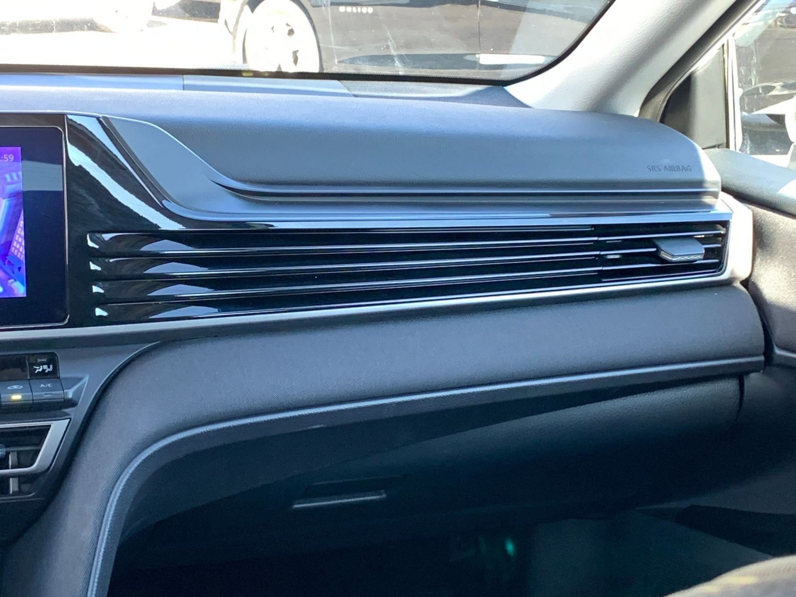 Thumbnail: 2025 Toyota Camry - 34