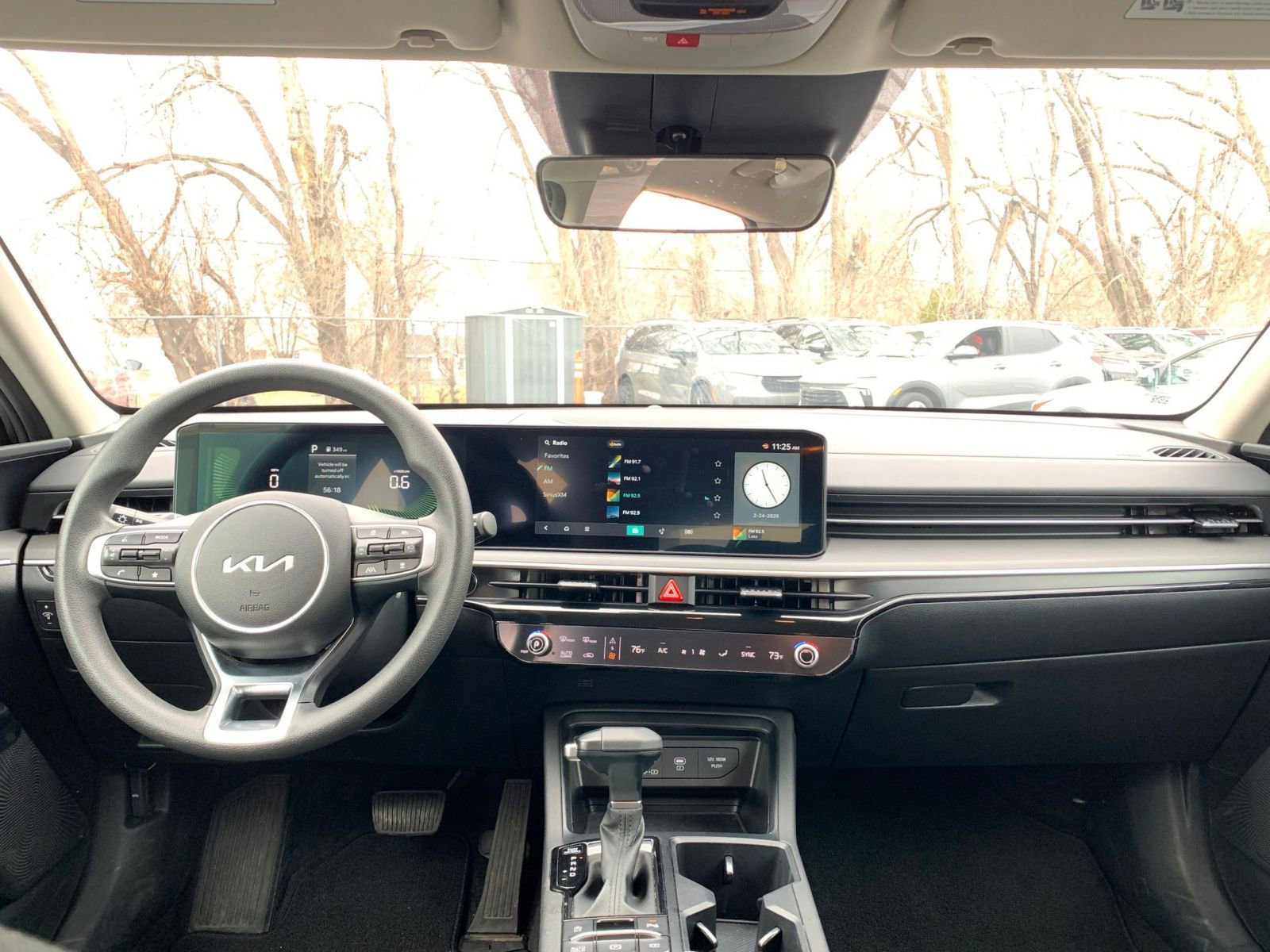 Thumbnail: 2025 Kia K5 - 33