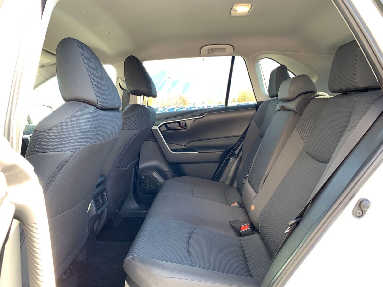 Thumbnail: 2025 Toyota RAV4 - 24