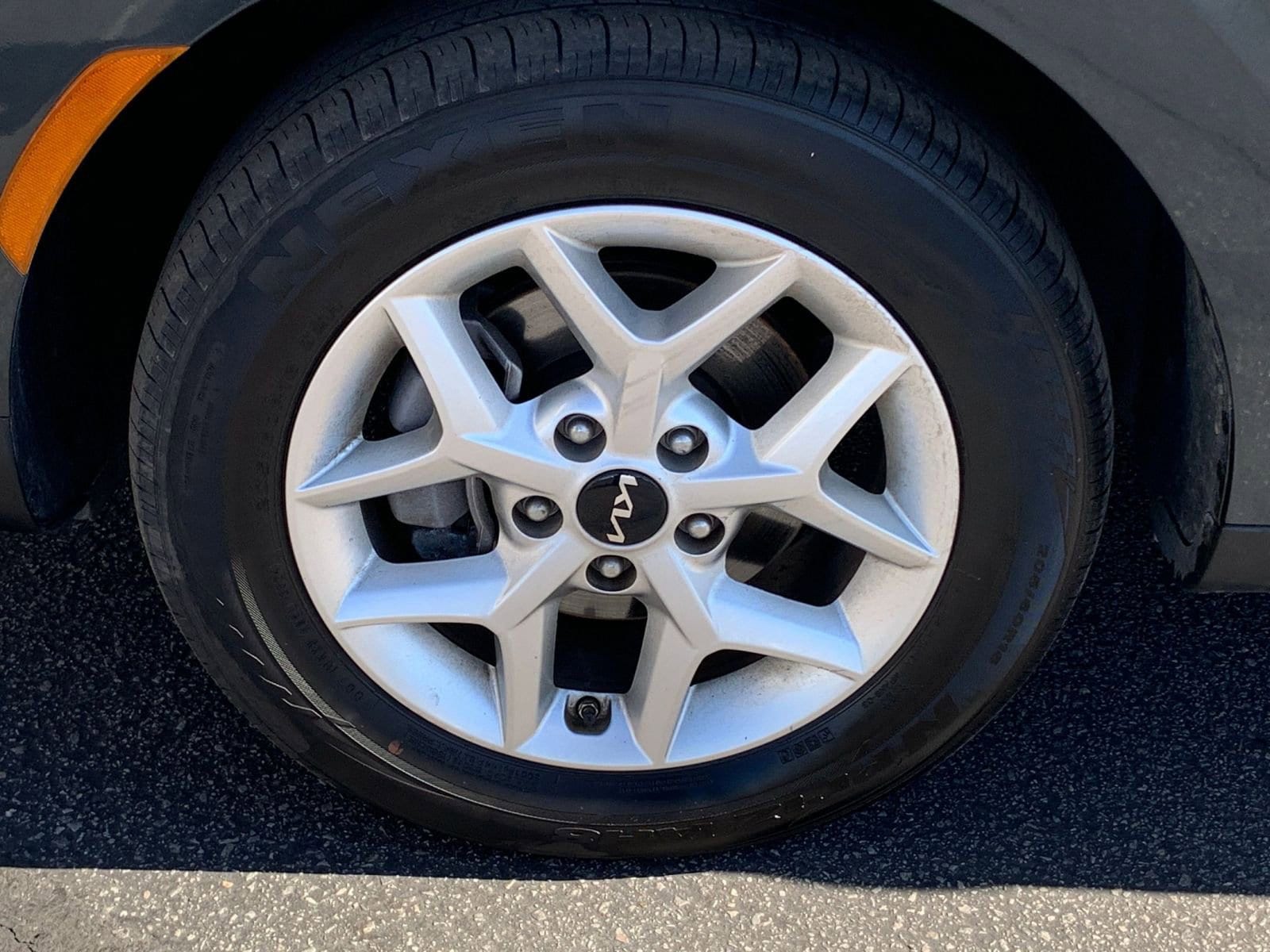 Thumbnail: 2025 Kia Soul - 28