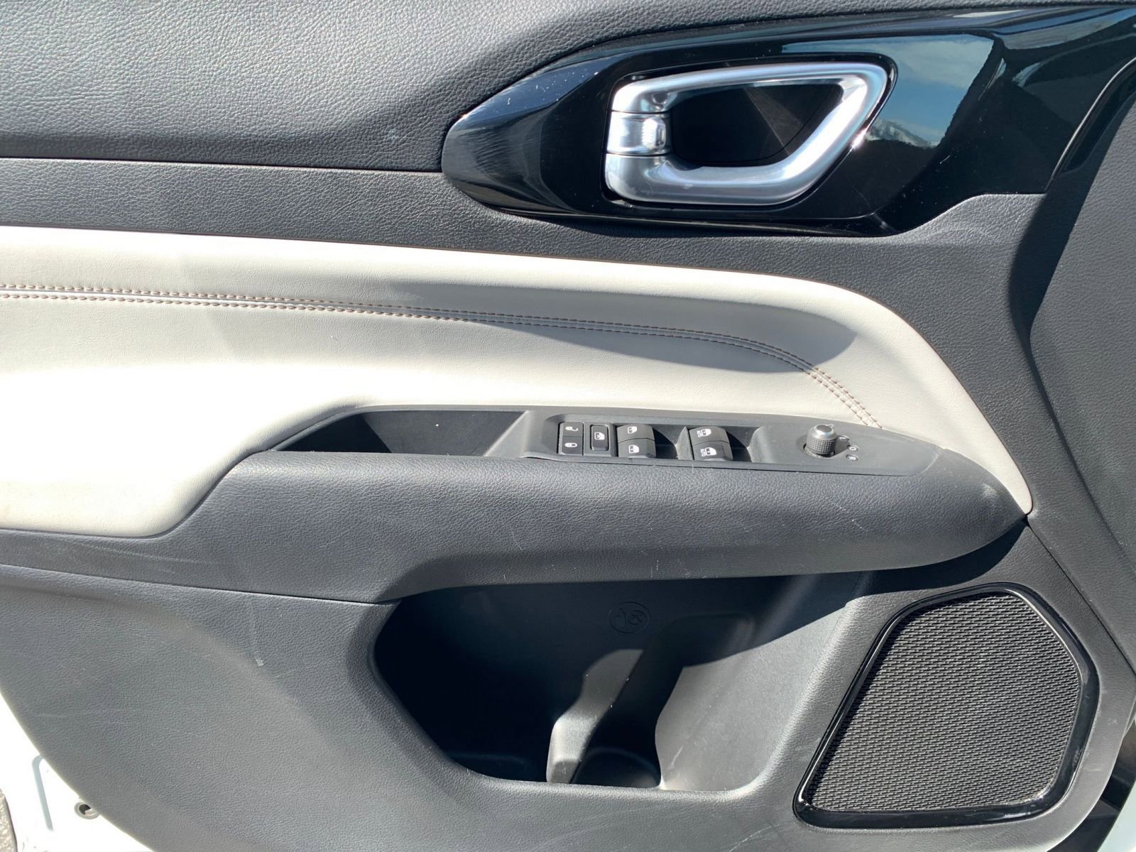 Thumbnail: 2025 Jeep Compass - 18