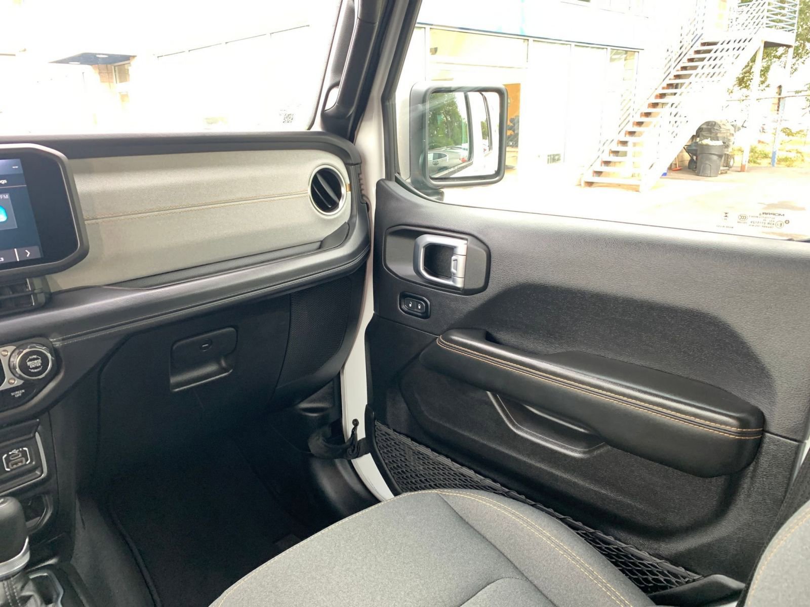 Thumbnail: 2025 Jeep Wrangler - 34