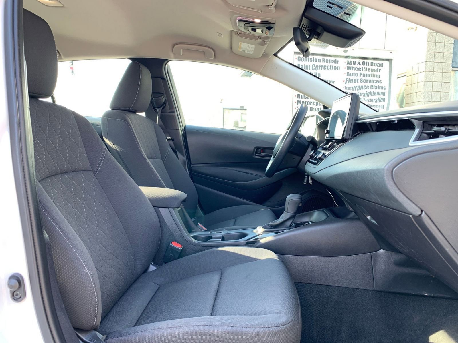 Thumbnail: 2025 Toyota Corolla - 34