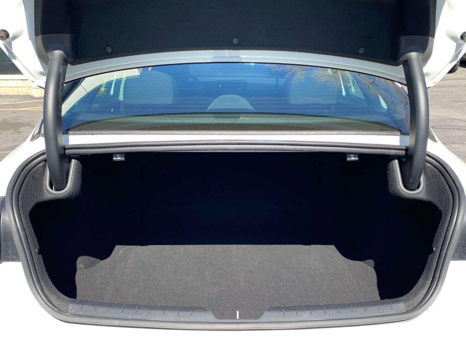 Thumbnail: 2025 Kia K5 - 31