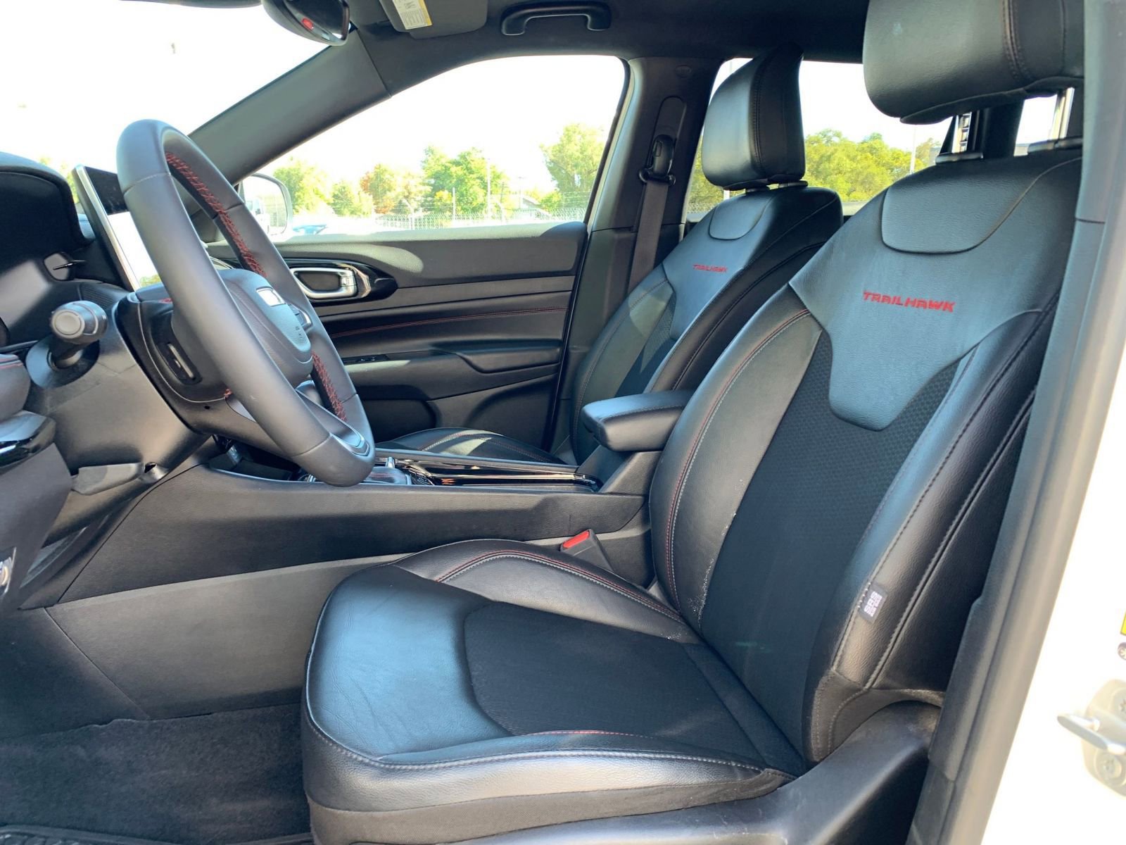 Thumbnail: 2025 Jeep Compass - 25