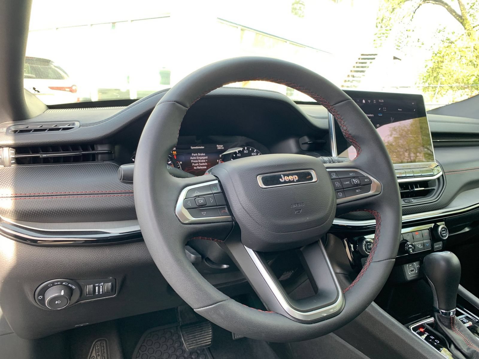Thumbnail: 2025 Jeep Compass - 32