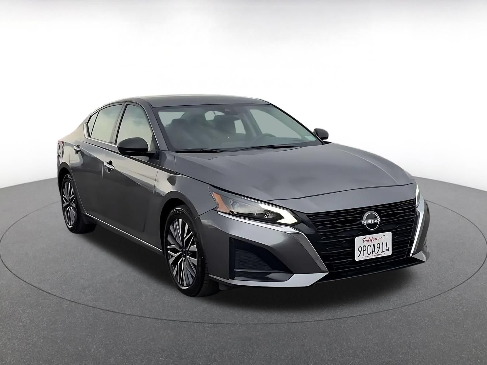 Thumbnail: 2025 Nissan Altima - 3