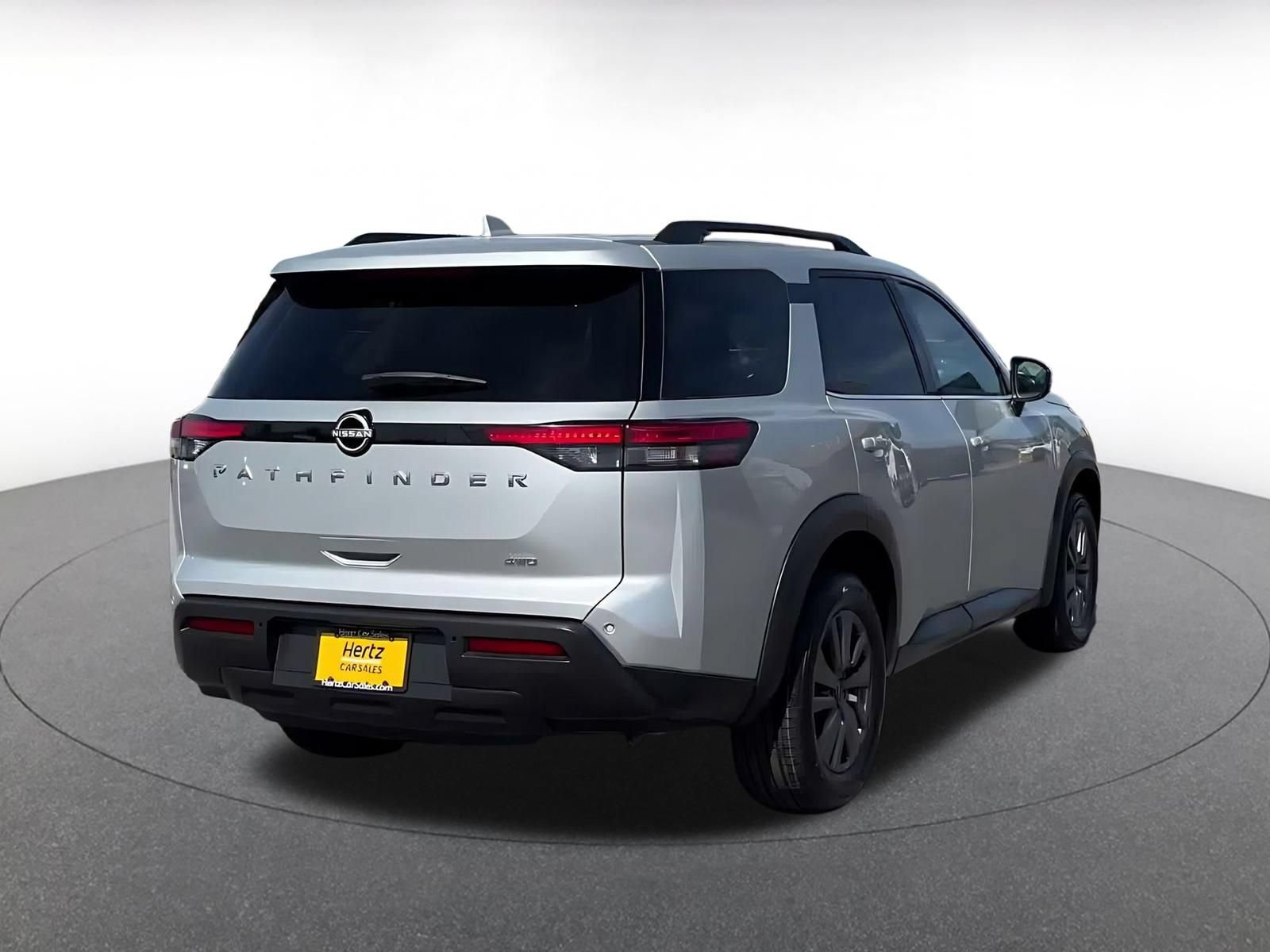 Thumbnail: 2025 Nissan Pathfinder - 11