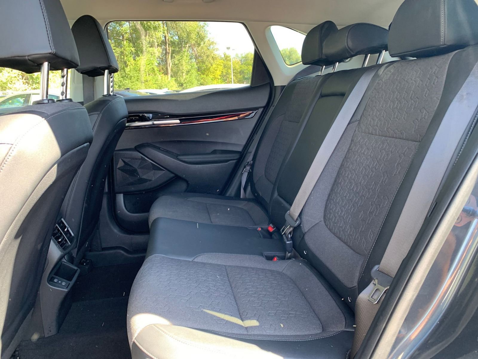 Thumbnail: 2025 Kia Seltos - 24