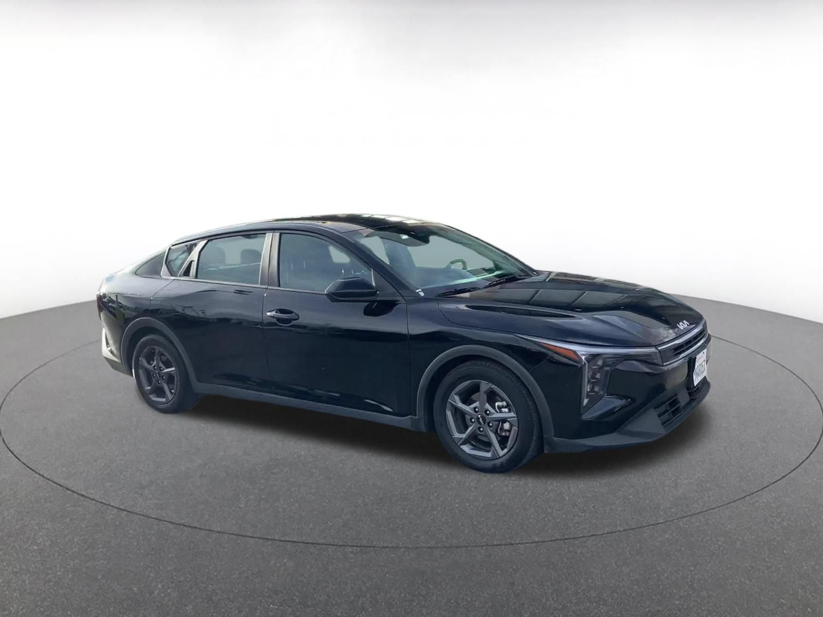Thumbnail: 2025 Kia K4 - 2