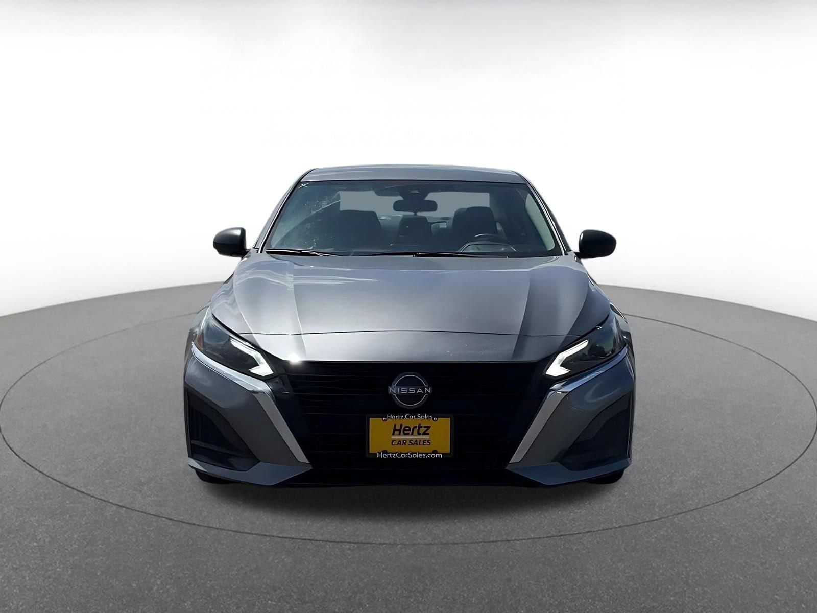 Thumbnail: 2025 Nissan Altima - 3