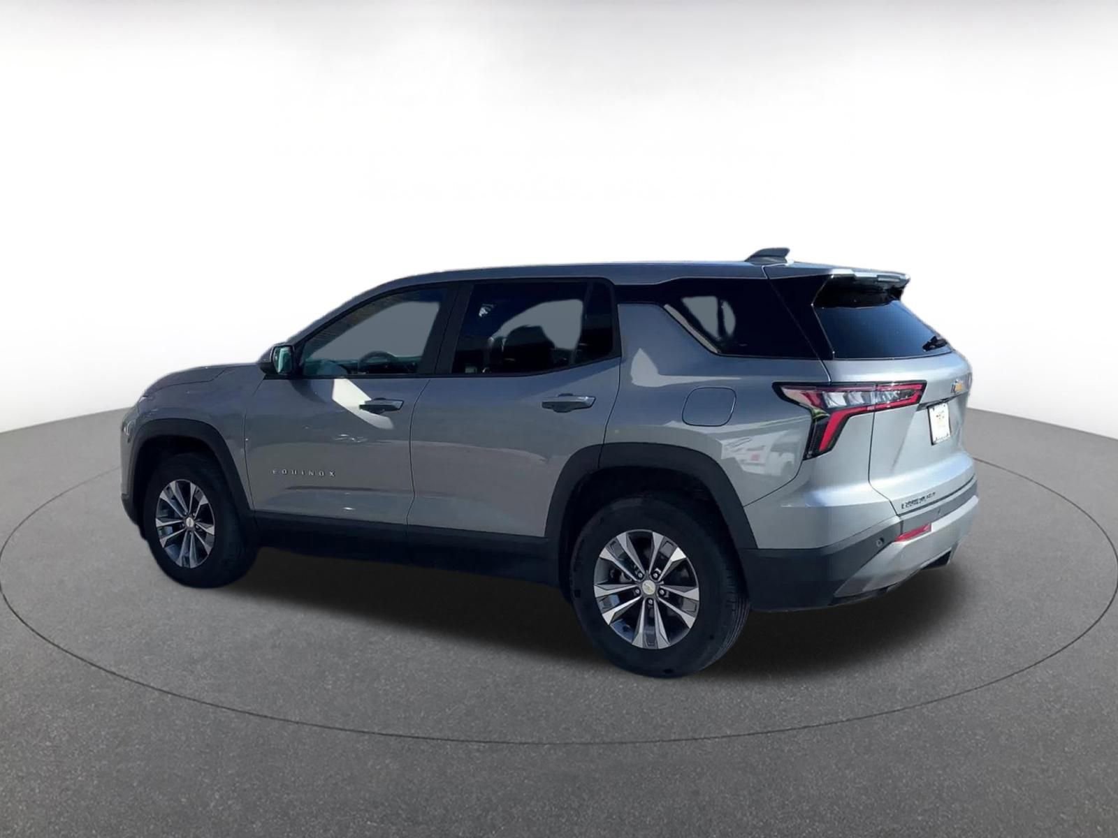 Thumbnail: 2025 Chevrolet Equinox - 10