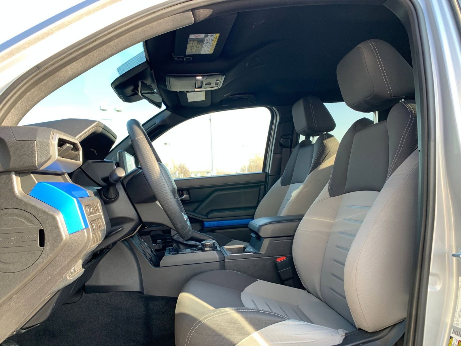 Thumbnail: 2025 Toyota Tacoma - 25