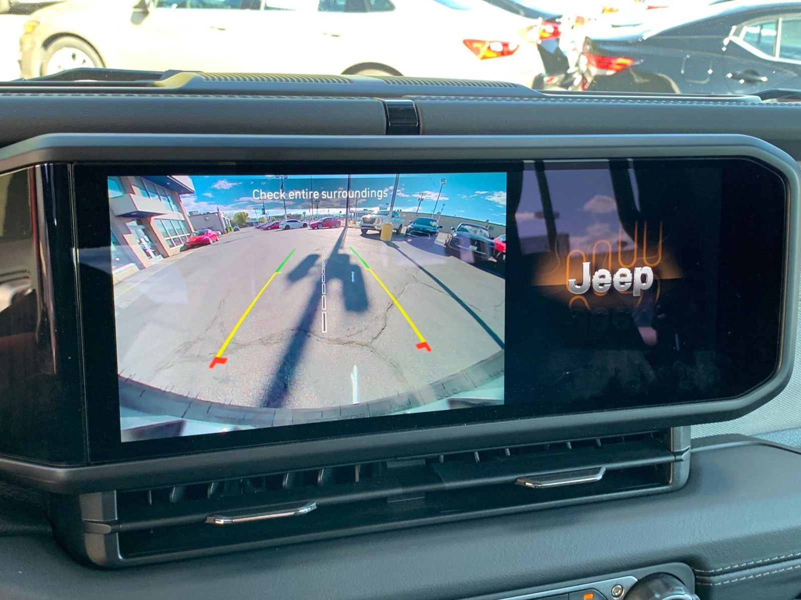 Thumbnail: 2025 Jeep Wrangler - 17