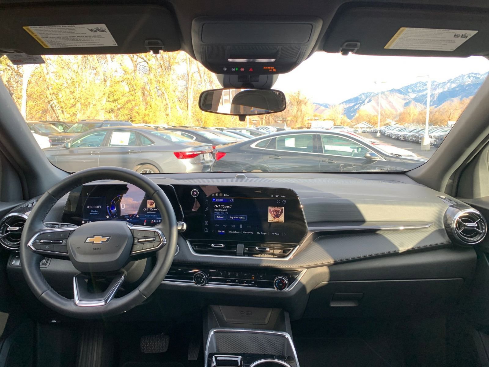 Thumbnail: 2025 Chevrolet Equinox - 32