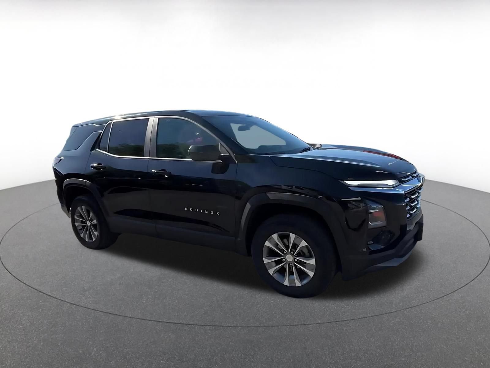 Thumbnail: 2025 Chevrolet Equinox - 2