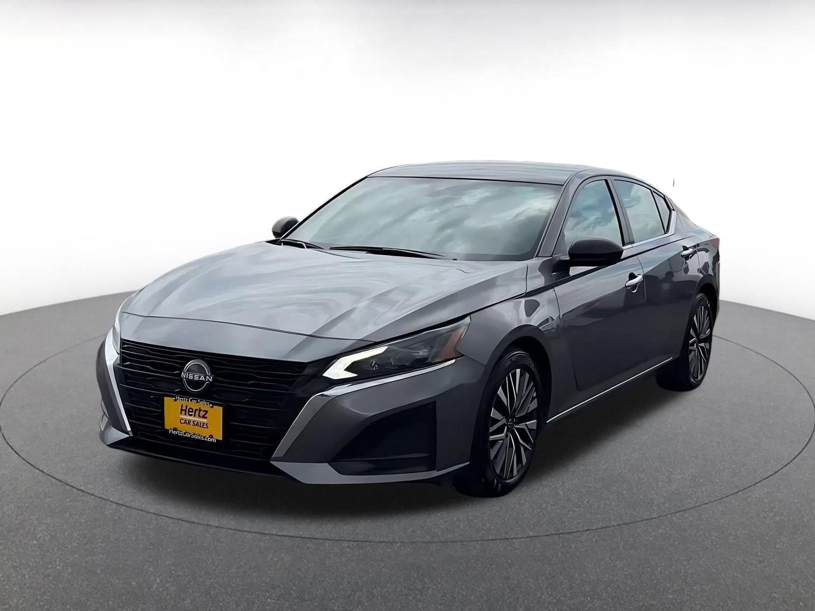 Thumbnail: 2025 Nissan Altima - 5