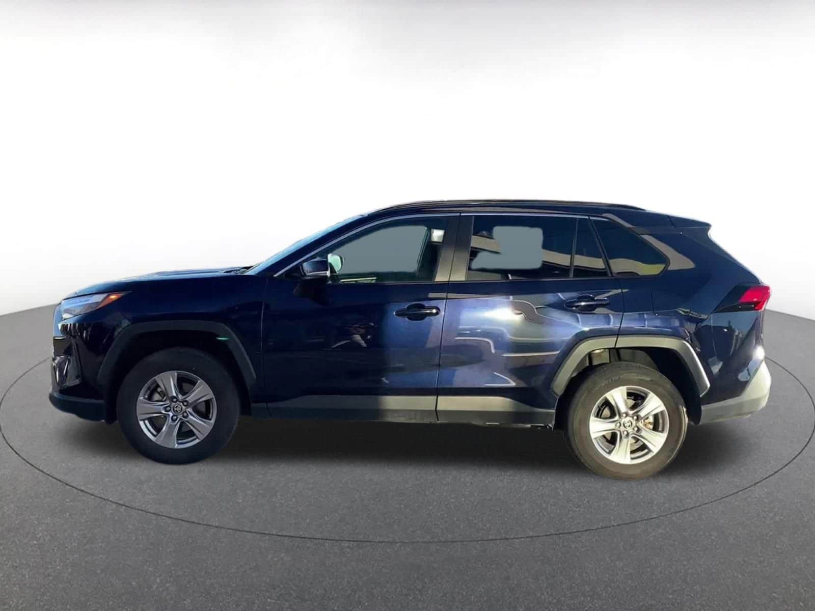 Thumbnail: 2025 Toyota RAV4 - 9