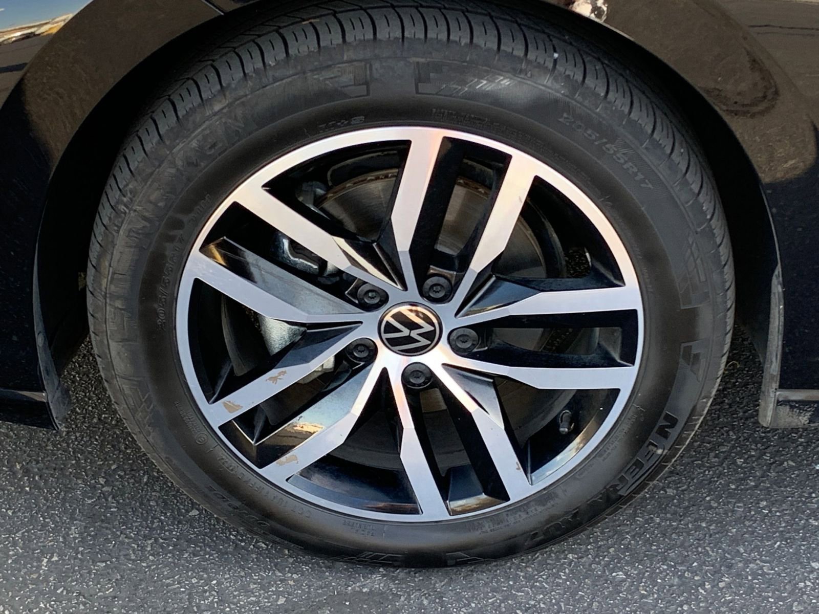 Thumbnail: 2025 Volkswagen Jetta - 29