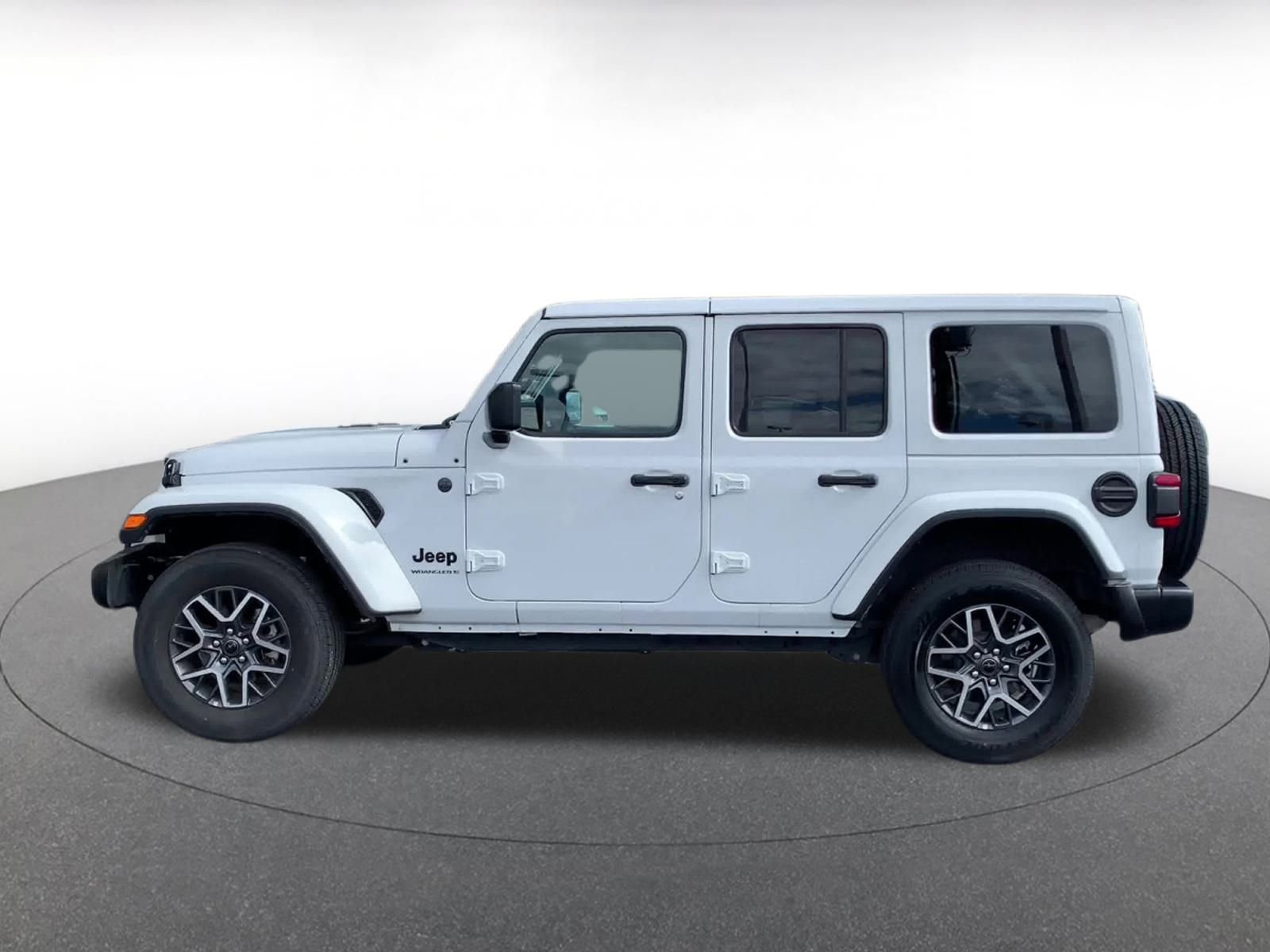 Thumbnail: 2025 Jeep Wrangler - 9