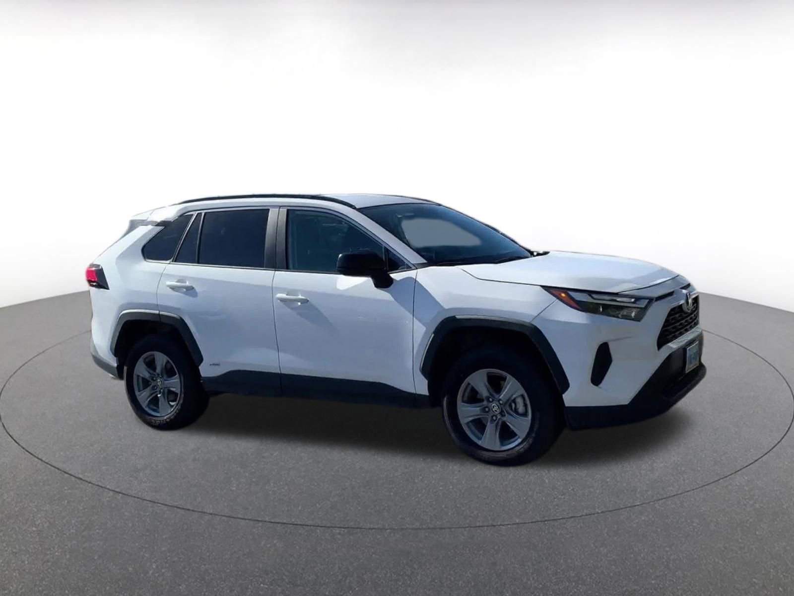Thumbnail: 2025 Toyota RAV4 - 2