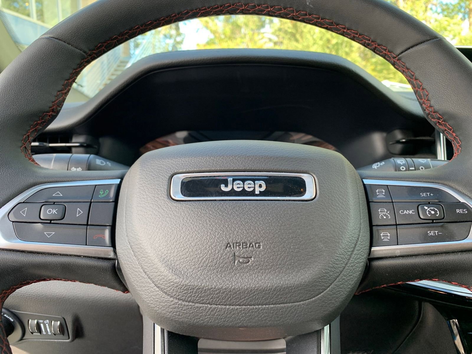 Thumbnail: 2025 Jeep Compass - 27