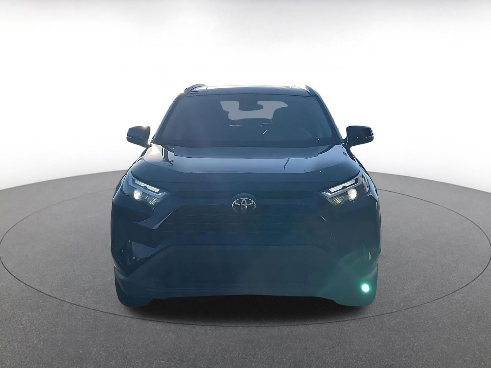 Thumbnail: 2025 Toyota RAV4 - 4