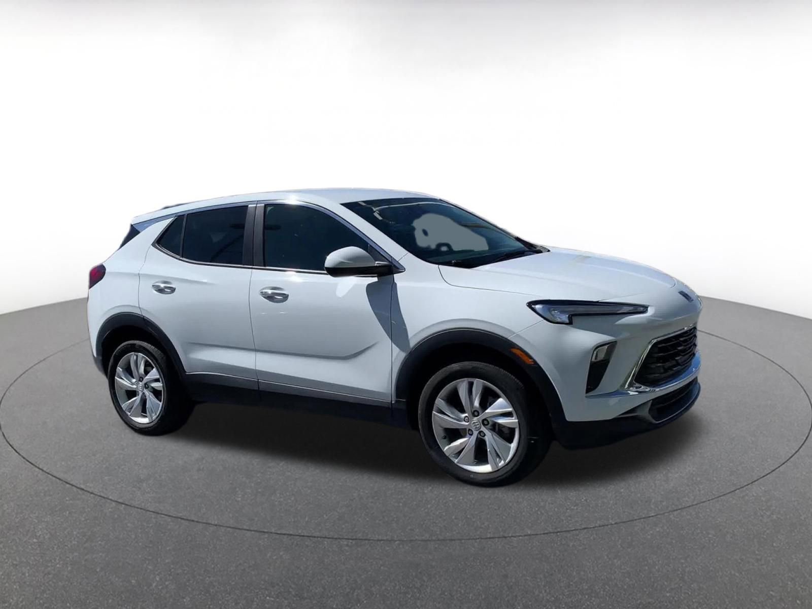 Thumbnail: 2025 Buick Encore GX - 2