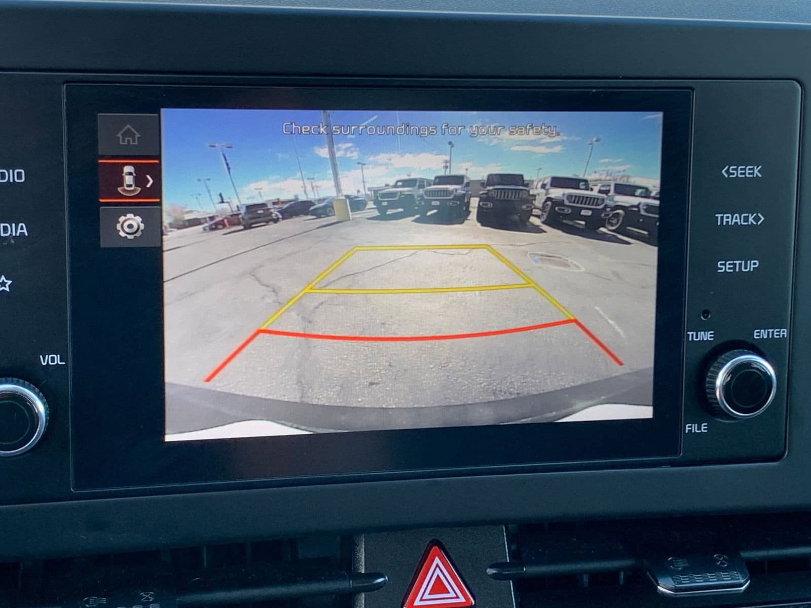 Thumbnail: 2025 Kia Sportage - 23