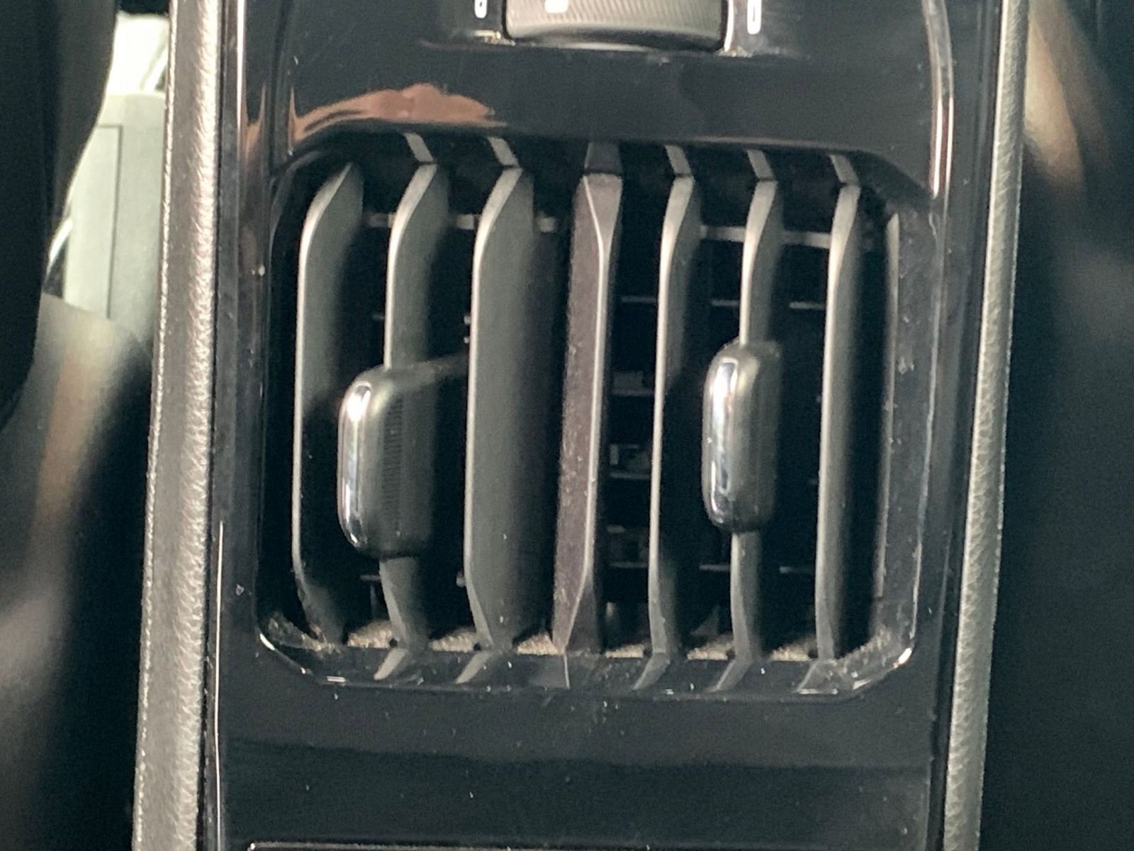 Thumbnail: 2025 Jeep Compass - 23