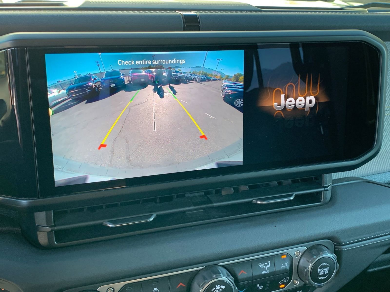 Thumbnail: 2025 Jeep Wrangler - 17