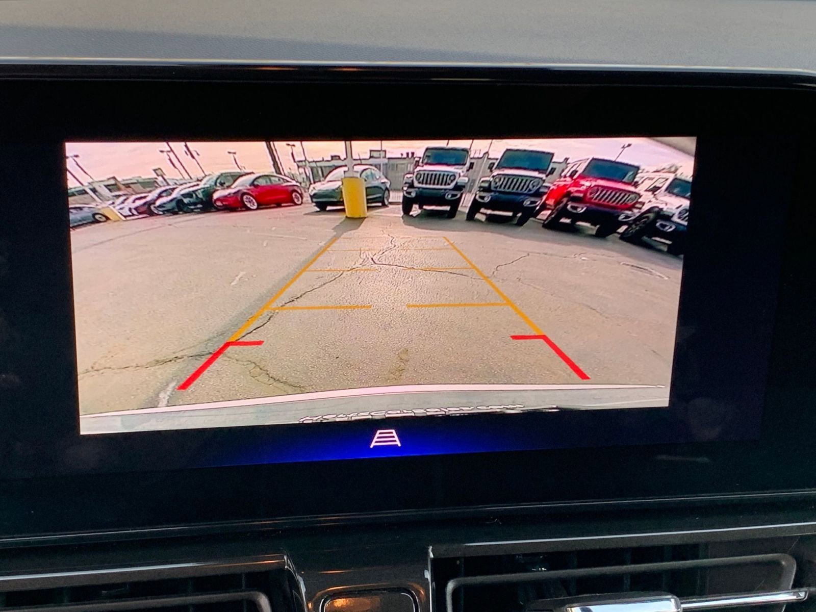 Thumbnail: 2025 Chevrolet TrailBlazer - 17