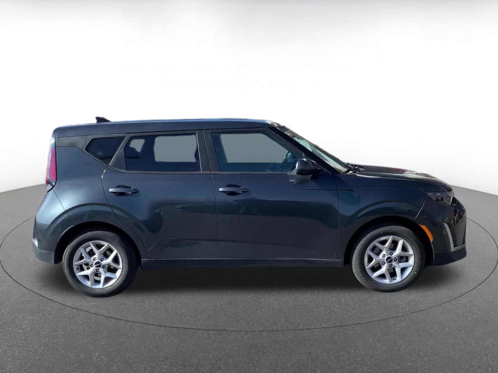 Thumbnail: 2025 Kia Soul - 16