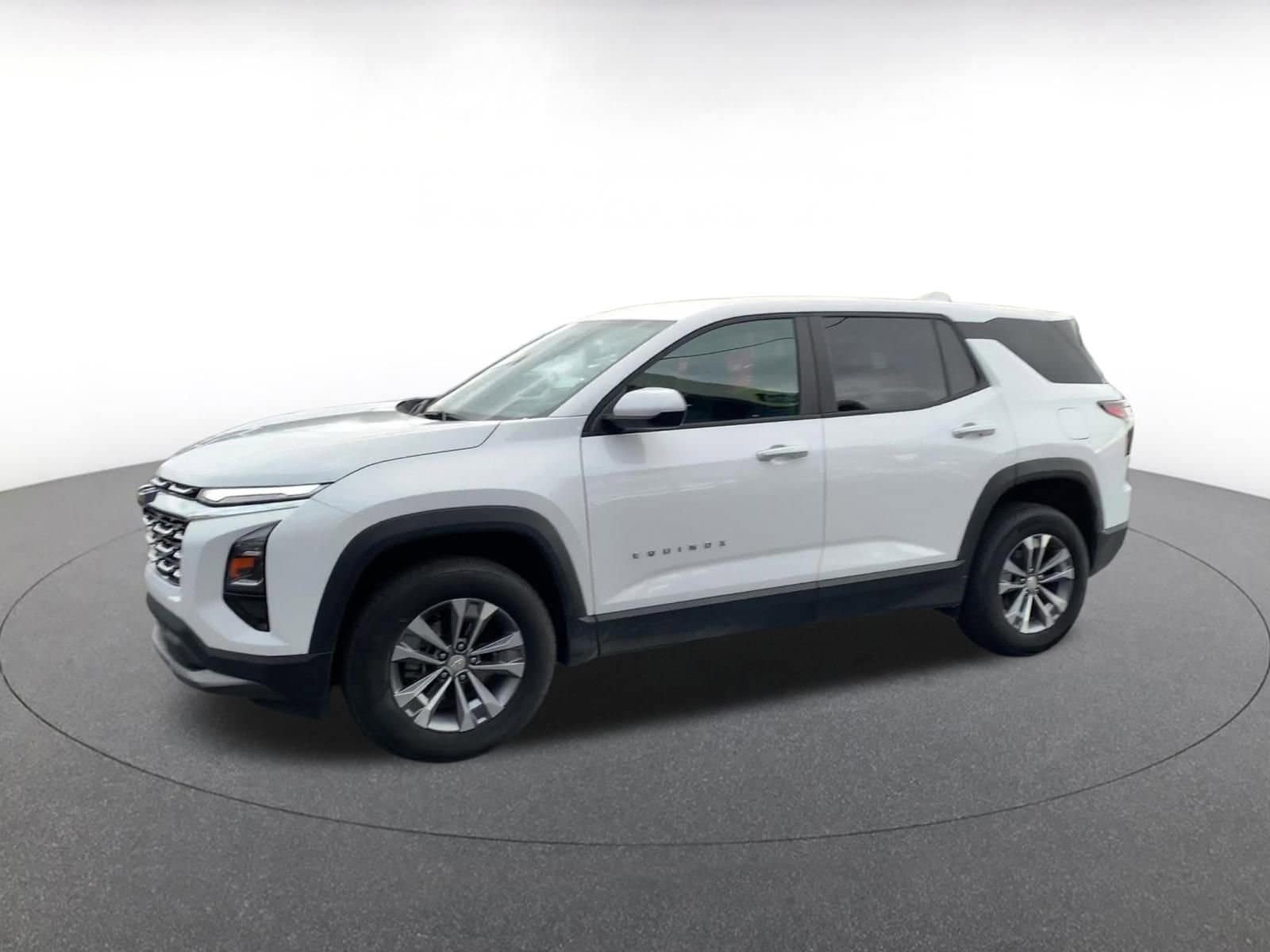 Thumbnail: 2025 Chevrolet Equinox - 8