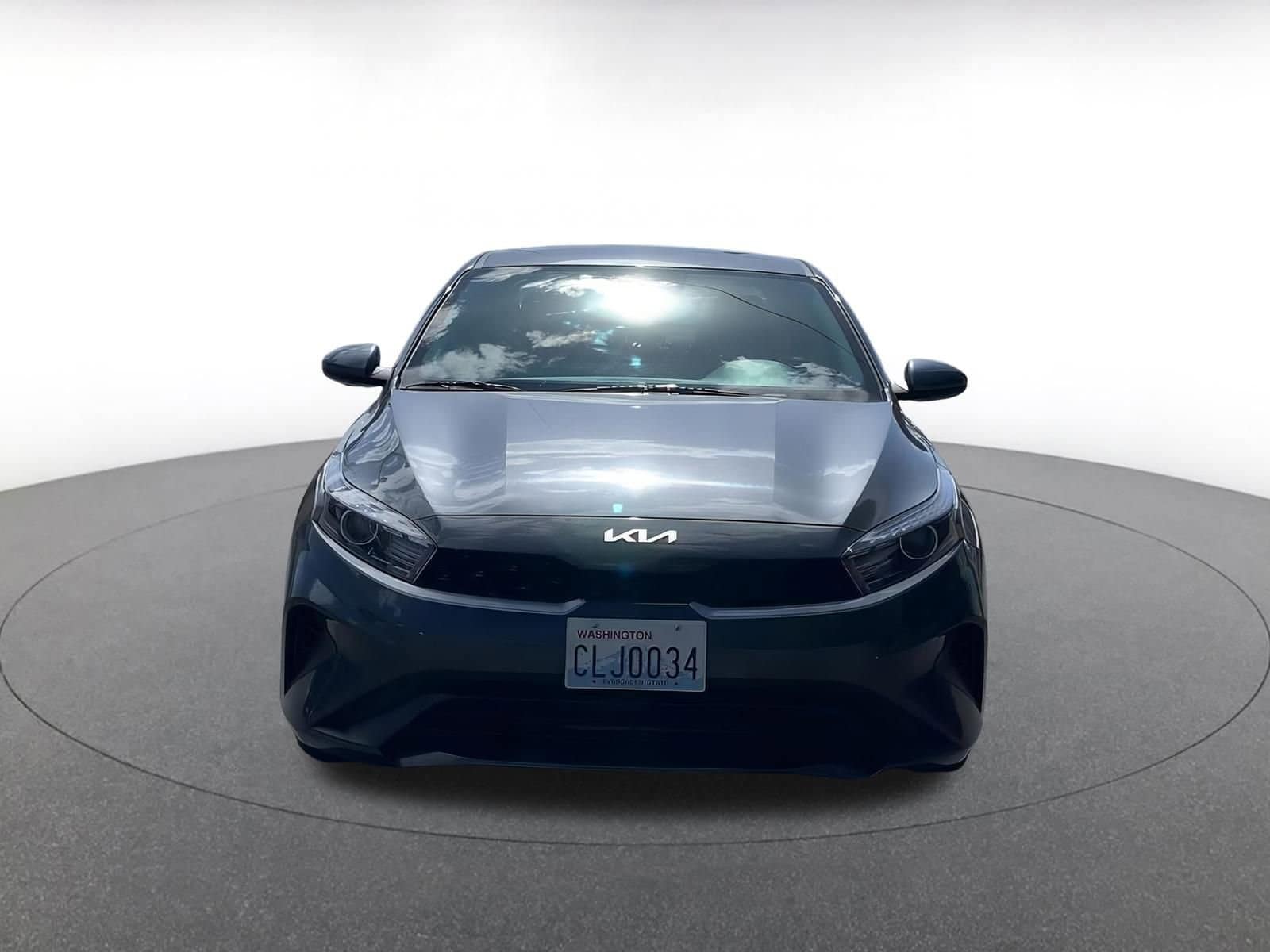 Thumbnail: 2024 Kia Forte - 4