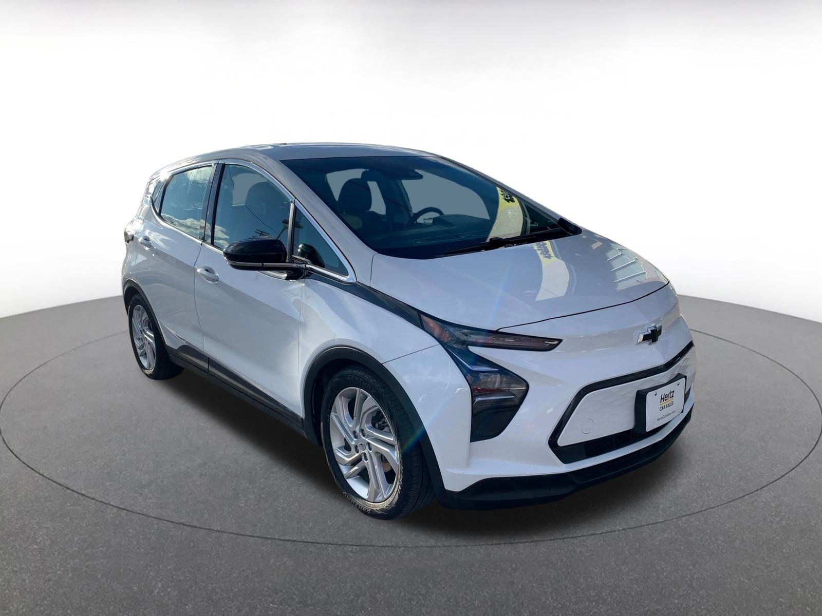 2022 Chevrolet Bolt EV 1LT Hero Image