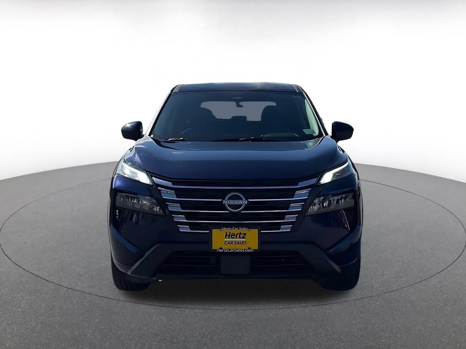Thumbnail: 2025 Nissan Rogue - 4