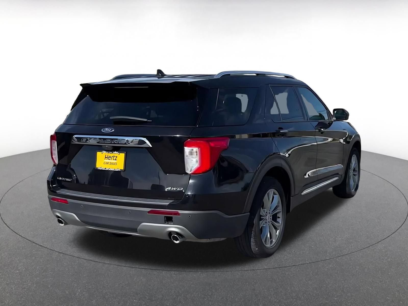 Thumbnail: 2023 Ford Explorer - 13