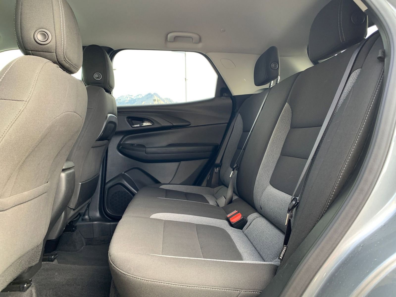 Thumbnail: 2025 Chevrolet TrailBlazer - 23